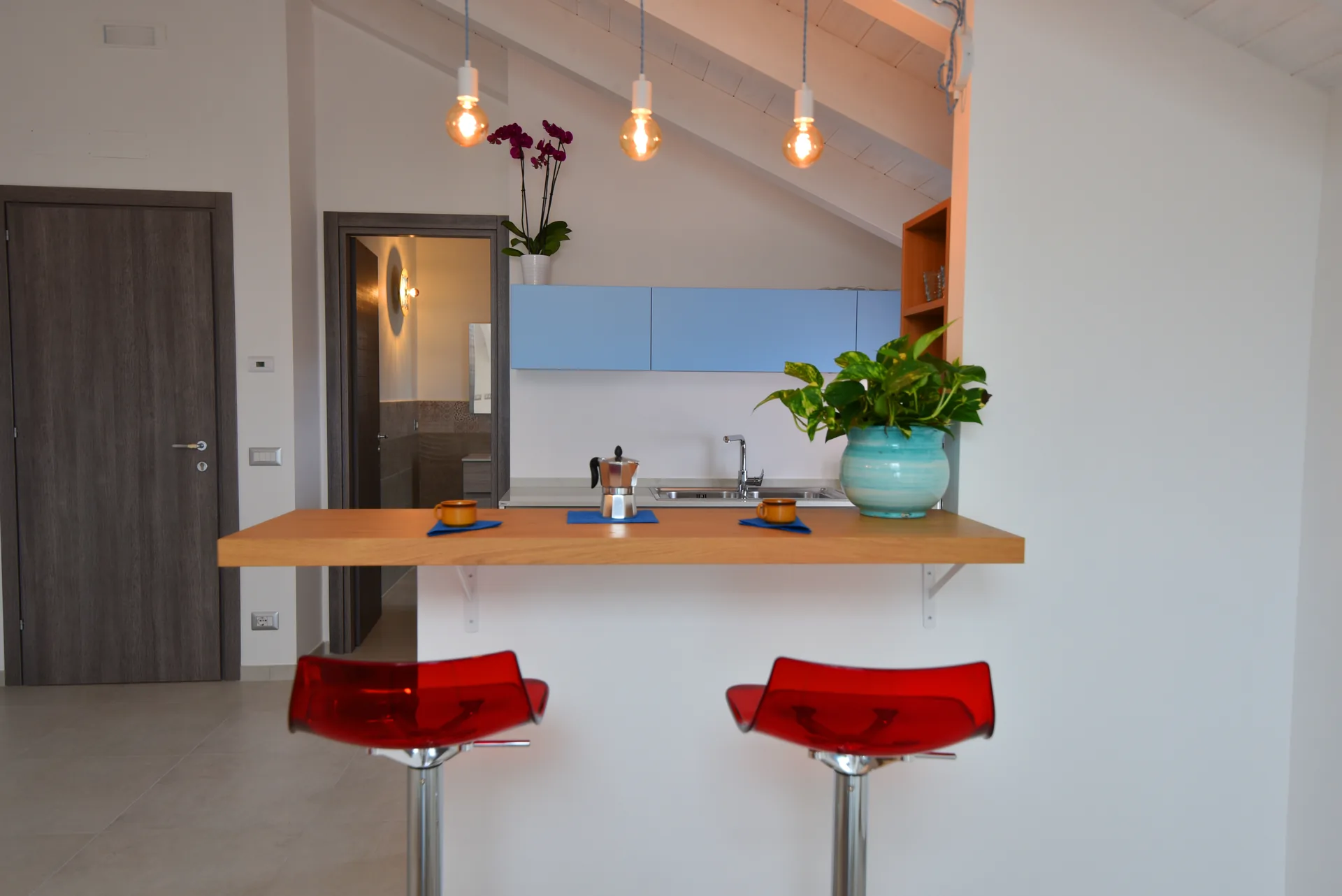 Zona living con penisola